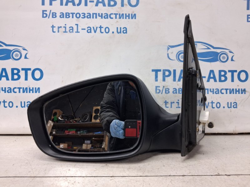 Зеркало левое Hyundai I30 2011-2017 GD 1.6 diesel D4FB 87610A6110 Б/У