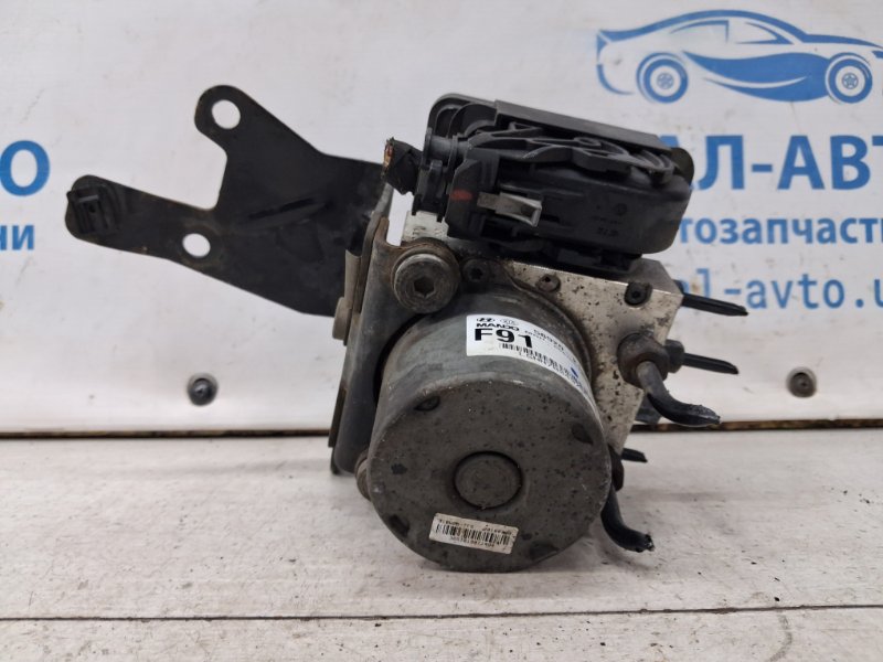 Блок abs Kia Sportage QL 1.7 diesel D4FD