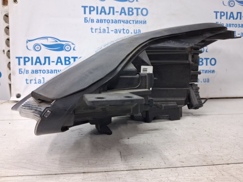Фара правая Sportage 2015-2022 QL 1.7 diesel D4FD