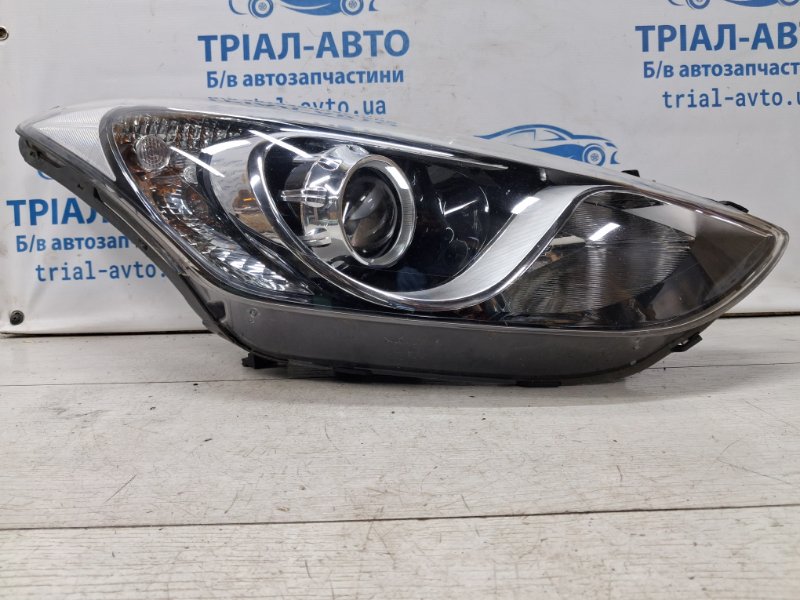 Фара правая Hyundai I30 2011-2017 GD 1.6 diesel D4FB 92102A6030 Б/У