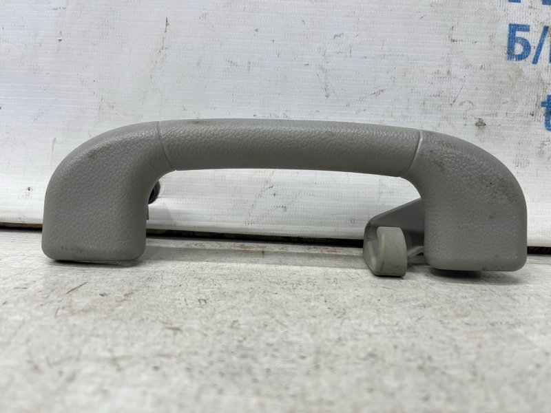 Ручка потолка Chevrolet Captiva 2006-2018 C140 2.2 diesel Z22D1 96873855 Б/У
