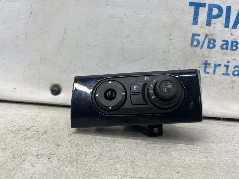 Кнопки управления Chevrolet Captiva 2006-2018 C140 2.2 diesel Z22D1 20874618 Б/У