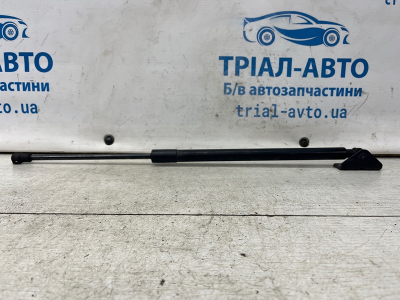 Амортизатор капота Chevrolet Captiva 2006-2018 C140 2.2 diesel Z22D1 96624422 Б/У