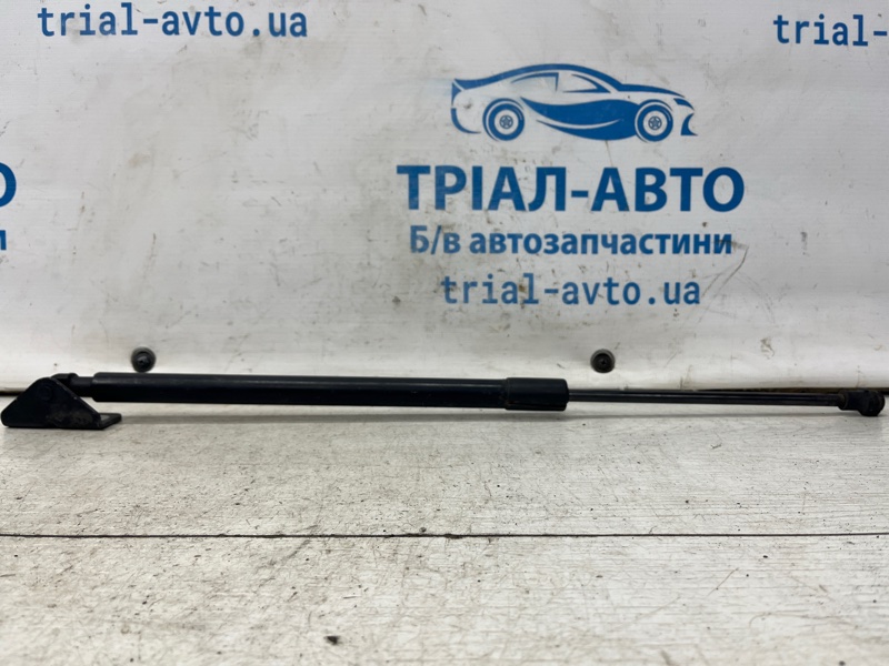 Амортизатор капота Captiva 2006-2018 C140 2.2 diesel Z22D1