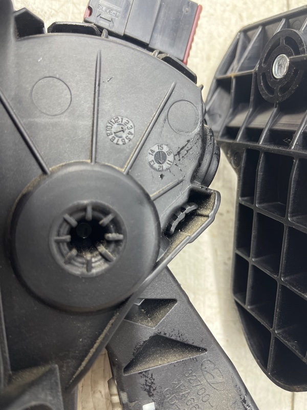 Педаль газа I30 2011-2017 GD 1.6 diesel D4FB