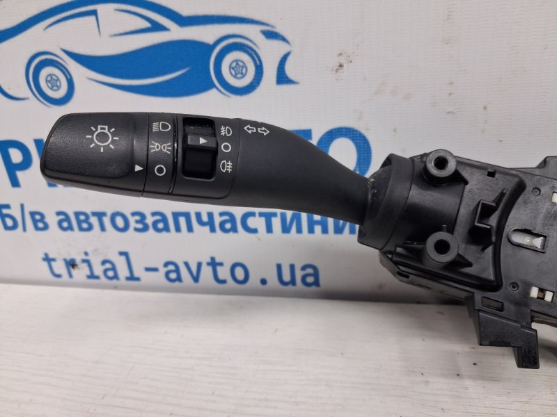 Переключатель подрулевой Kia Sportage QL 1.7 diesel D4FD