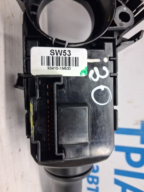 Переключатель подрулевой левый(поворотники) I30 2011-2017 GD 1.6 diesel D4FB