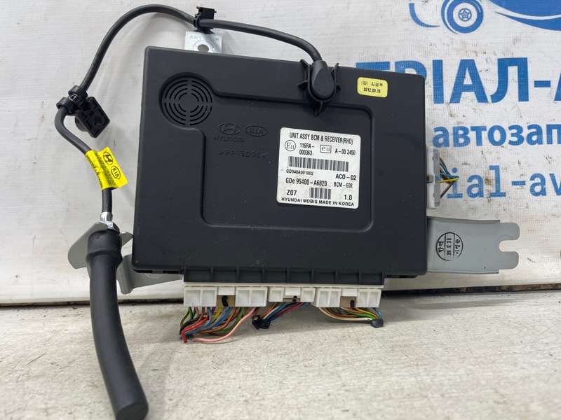 Блок комфорта Hyundai I30 2011-2017 GD 1.6 diesel D4FB 95400A6820 Б/У