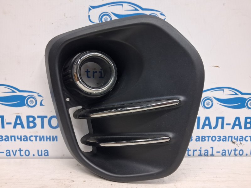 Решетка переднего бампера правая Kia Sportage 2015-2022 QL 1.7 diesel D4FD 86528F1000 Б/У