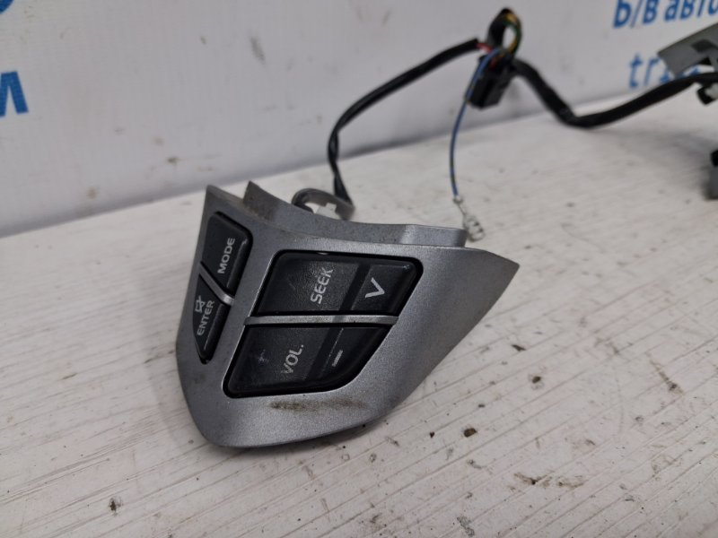 Кнопки руля Suzuki Grand Vitara JT 2.0 Бензин J20A