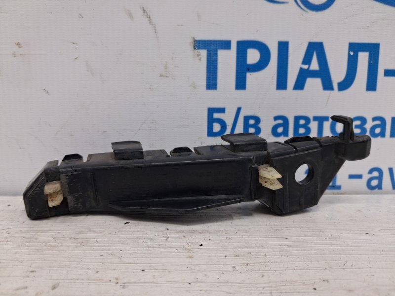 Кронштейн бампера передний левый Hyundai Santa fe 2005-2012 CM 2.2 diesel D4HB 865172B700 Б/У