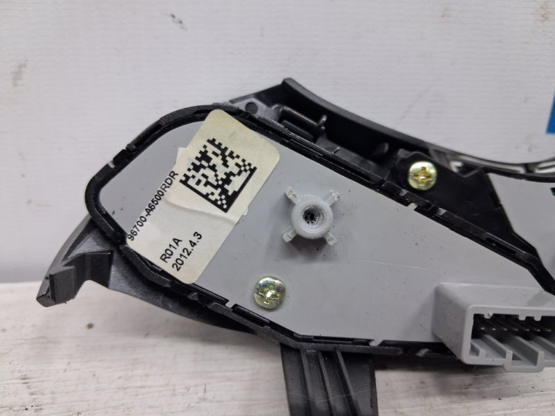 Кнопки руля I30 2011-2017 GD 1.6 diesel D4FB