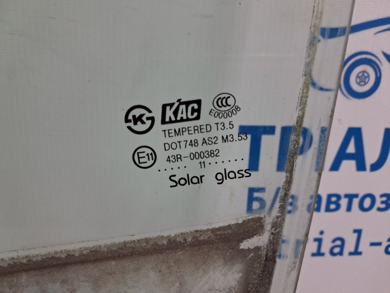 Стекло двери переднее левое Chevrolet Captiva C140 2.2 diesel Z22D1