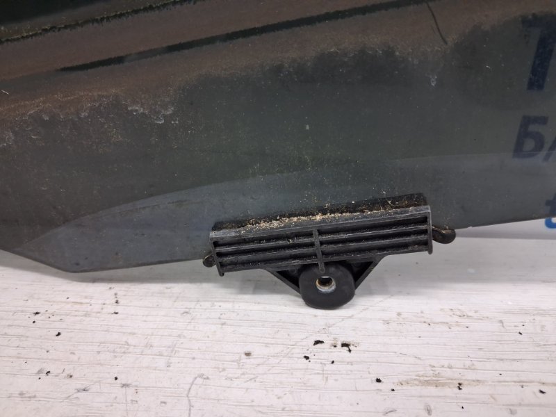 Стекло двери заднее левое Santa fe 2005-2012 CM 2.2 diesel D4HB