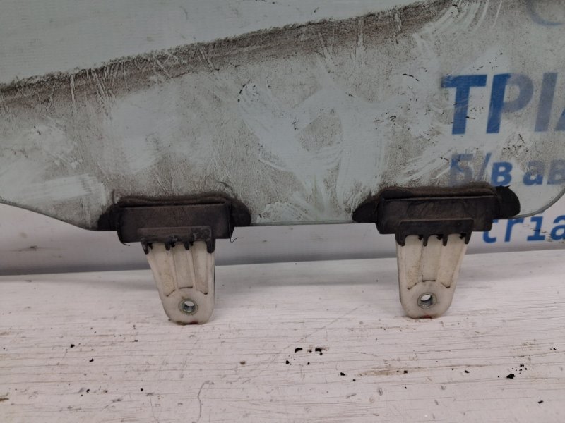 Стекло двери переднее левое Grand Vitara 2005-2016 JT 2.0 Бензин J20A