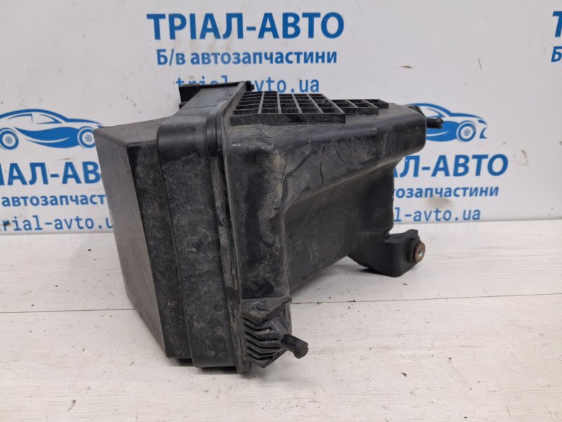 Корпус воздушного фильтра Kia Sportage QL 1.7 diesel D4FD