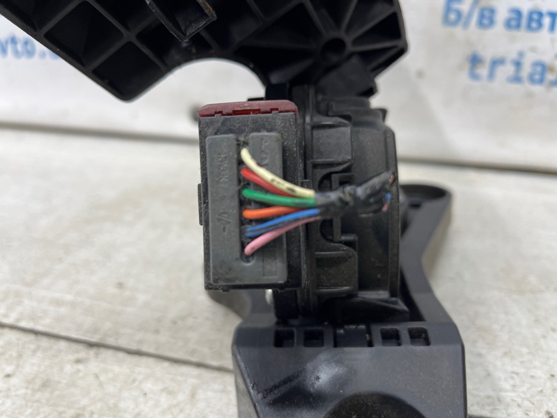 Педаль газа Hyundai Santa fe CM 2.2 diesel D4HB