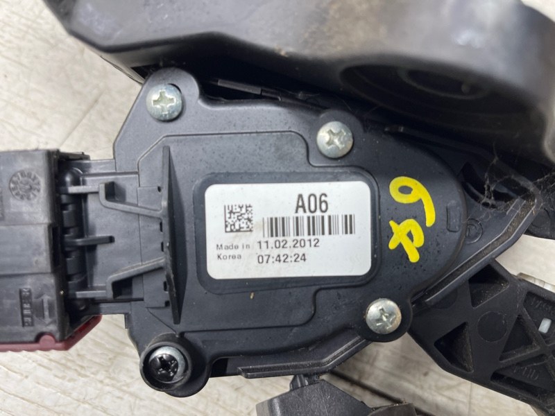Педаль газа Santa fe 2005-2012 CM 2.2 diesel D4HB