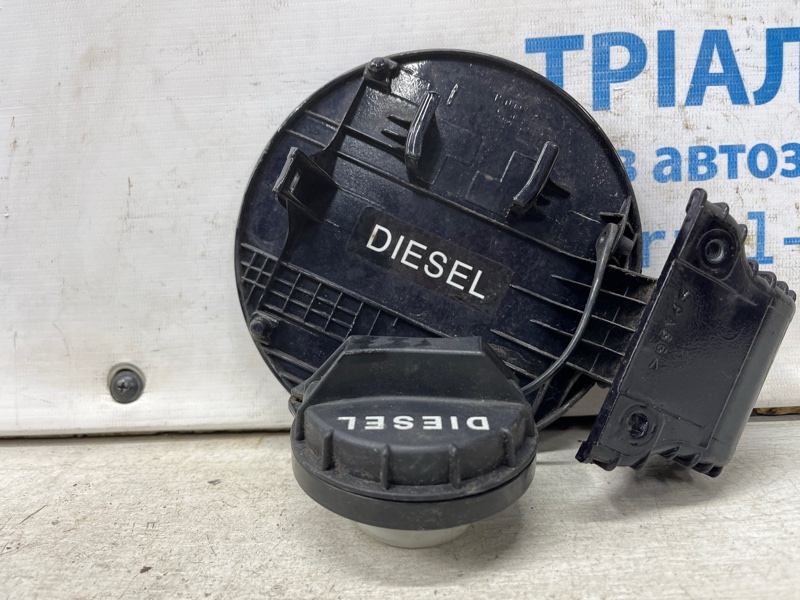 Лючок бака Santa fe 2005-2012 CM 2.2 diesel D4HB