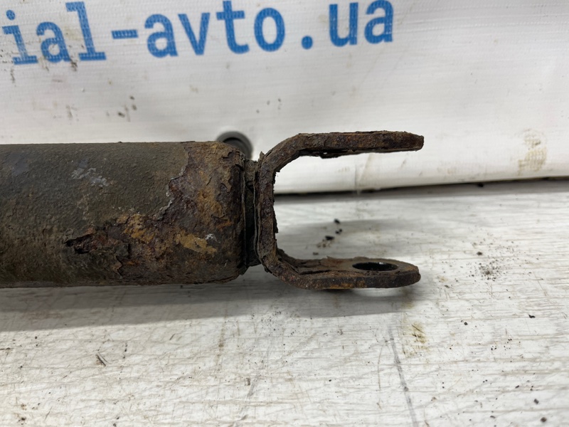 Амортизатор задний Hyundai I30 GD 1.6 diesel D4FB