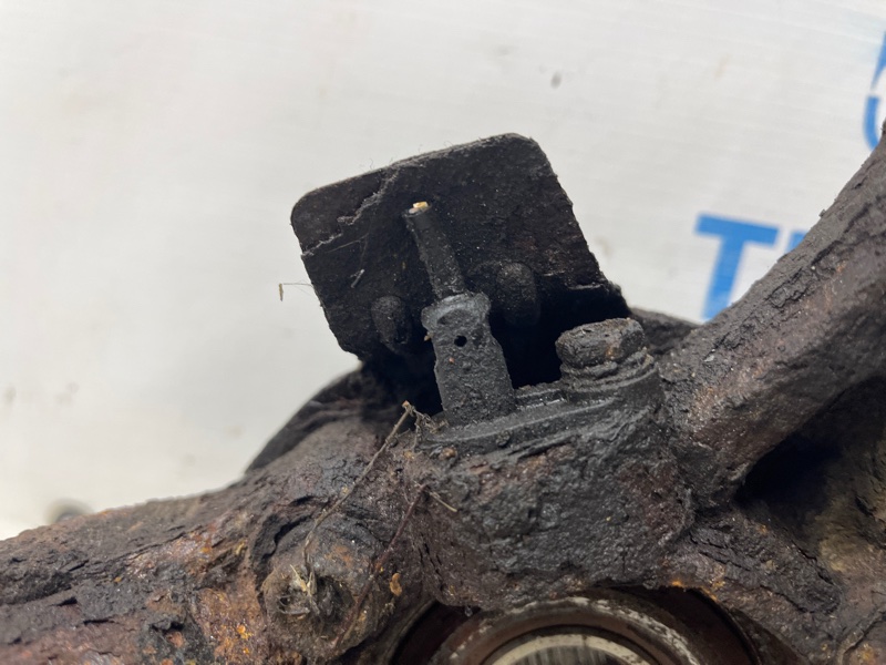 Кулак поворотный правый со ступицей I30 2011-2017 GD 1.6 diesel D4FB