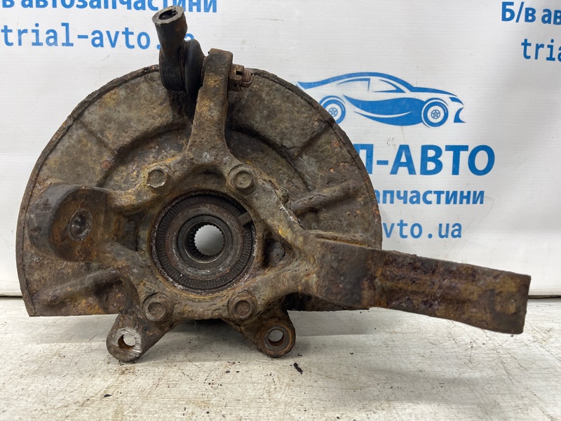 Кулак поворотный правый со ступицей Grand Vitara 2005-2016 JT 2.0 Бензин J20A