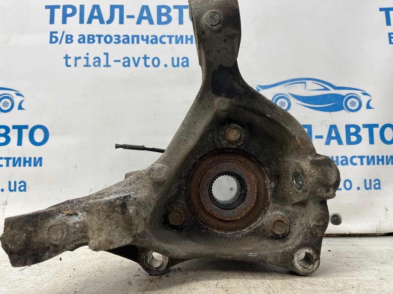 Кулак поворотный правый со ступицей Captiva 2006-2018 C140 2.2 diesel Z22D1