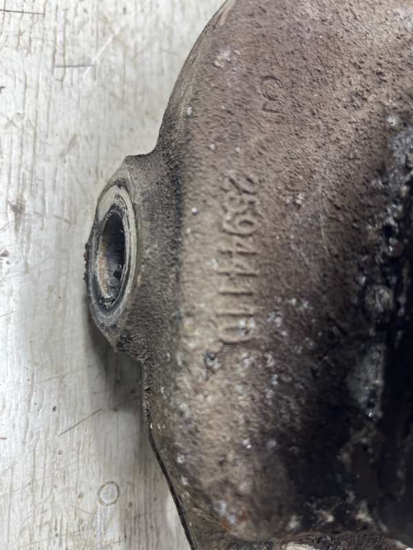 Кулак поворотный правый со ступицей Captiva 2006-2018 C140 2.2 diesel Z22D1