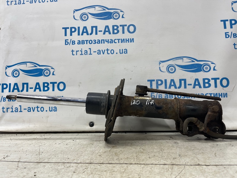 Амортизатор передний правый Hyundai I30 2011-2017 GD 1.6 diesel D4FB 54661A6300 Б/У