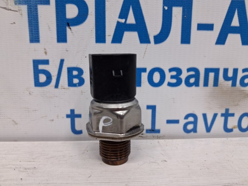 Датчик давления топлива в рейке Chevrolet Captiva 2006-2018 C140 2.2 diesel Z22D1 9307Z528A Б/У