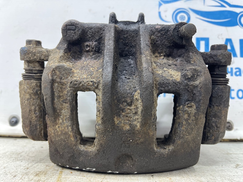 Суппорт передний левый Hyundai Santa fe 2005-2012 CM 2.2 diesel D4HB 581102P700 Б/У