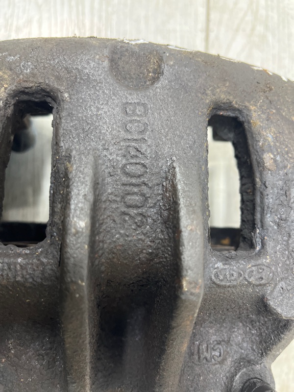 Суппорт передний правый Santa fe 2005-2012 CM 2.2 diesel D4HB