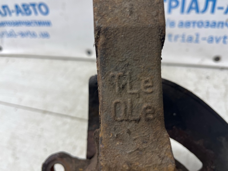 Кулак поворотный правый со ступицей Sportage 2015-2022 QL 1.7 diesel D4FD