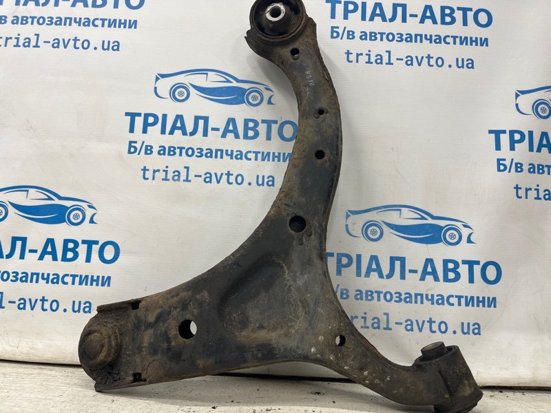 Рычаг правый Santa fe 2005-2012 CM 2.2 diesel D4HB