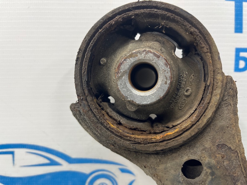 Рычаг правый Santa fe 2005-2012 CM 2.2 diesel D4HB