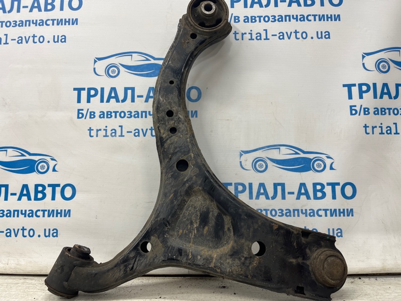 Рычаг левый Santa fe 2005-2012 CM 2.2 diesel D4HB