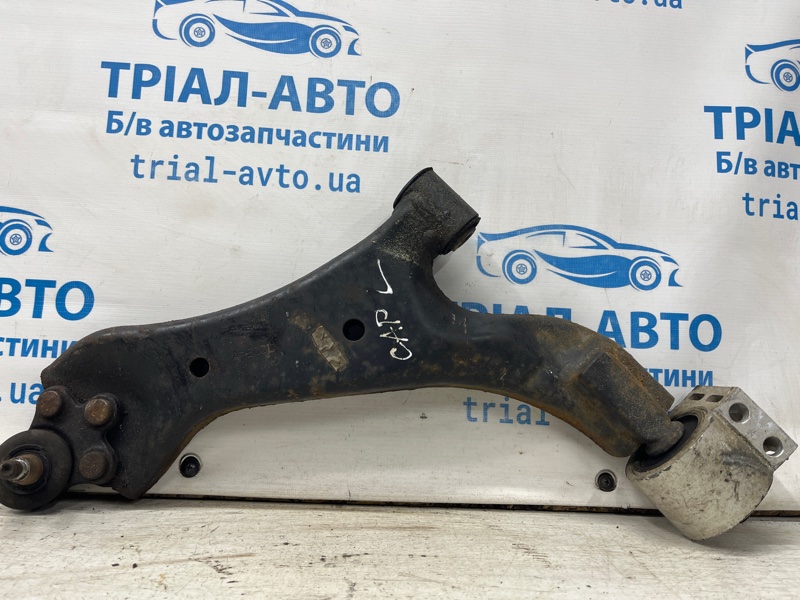 Рычаг левый Chevrolet Captiva 2006-2018 C140 2.2 diesel Z22D1 20946158 Б/У