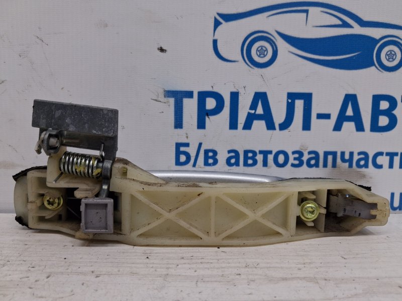 Ручка двери внешняя задняя левая Chevrolet Captiva C140 2.2 diesel Z22D1