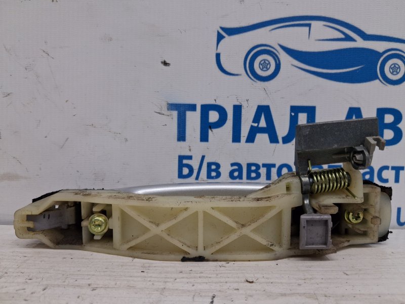 Ручка двери внешняя задняя правая Chevrolet Captiva C140 2.2 diesel Z22D1