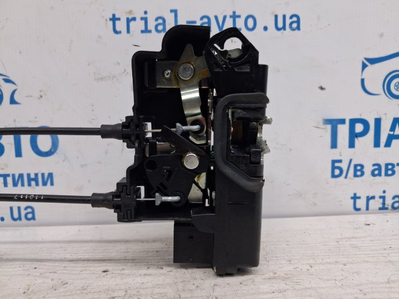 Замок двери передний левый Chevrolet Captiva C140 2.2 diesel Z22D1