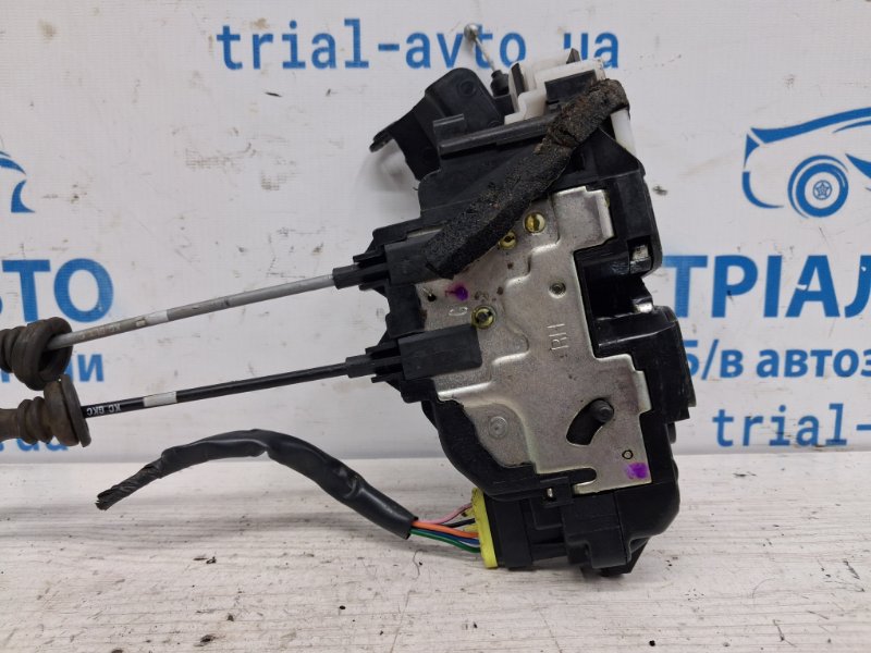 Замок двери задний правый Hyundai Santa fe CM 2.2 diesel D4HB