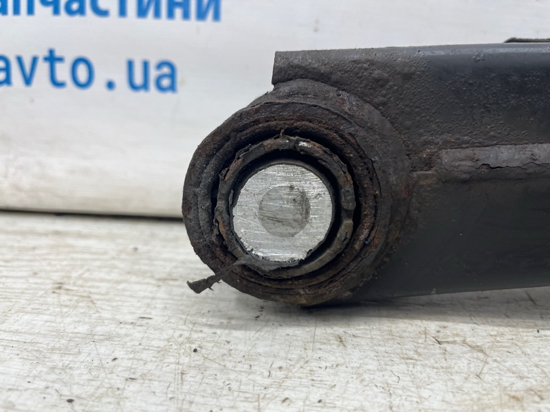 Рычаг задней подвески нижний поперечный (под пружину) левый Kia Sportage QL 1.7 diesel D4FD