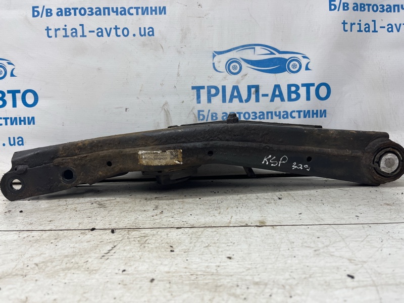 Рычаг задней подвески нижний поперечный (под пружину) правый Kia Sportage 2015-2022 QL 1.7 diesel D4FD 55210D3050 Б/У
