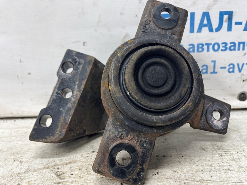 Подушка ДВС правая Hyundai Santa fe CM 2.2 diesel D4HB