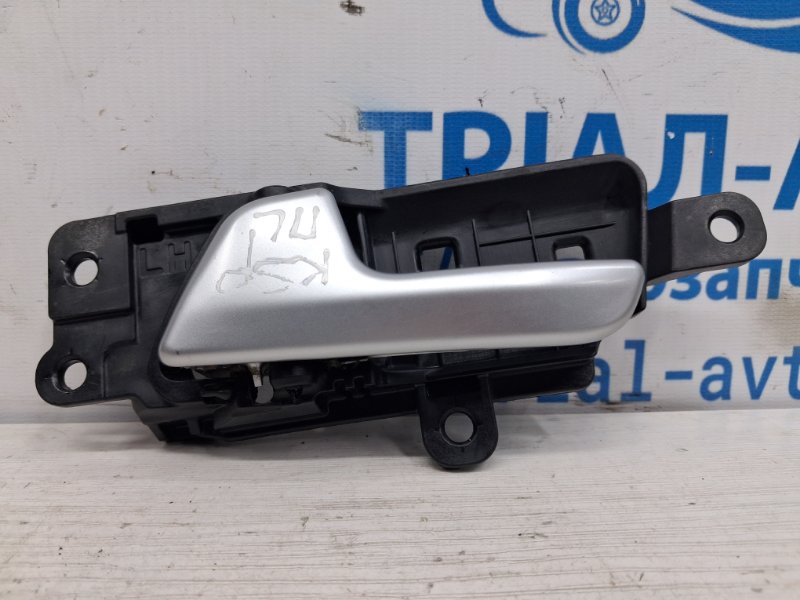 Ручка двери внутренняя левая Kia Sportage 2015-2022 QL 1.7 diesel D4FD 82610F1000KA1 Б/У