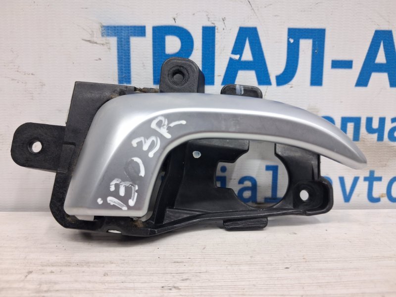 Ручка двери внутренняя правая Hyundai I30 2011-2017 GD 1.6 diesel D4FB 82621A5000RY Б/У