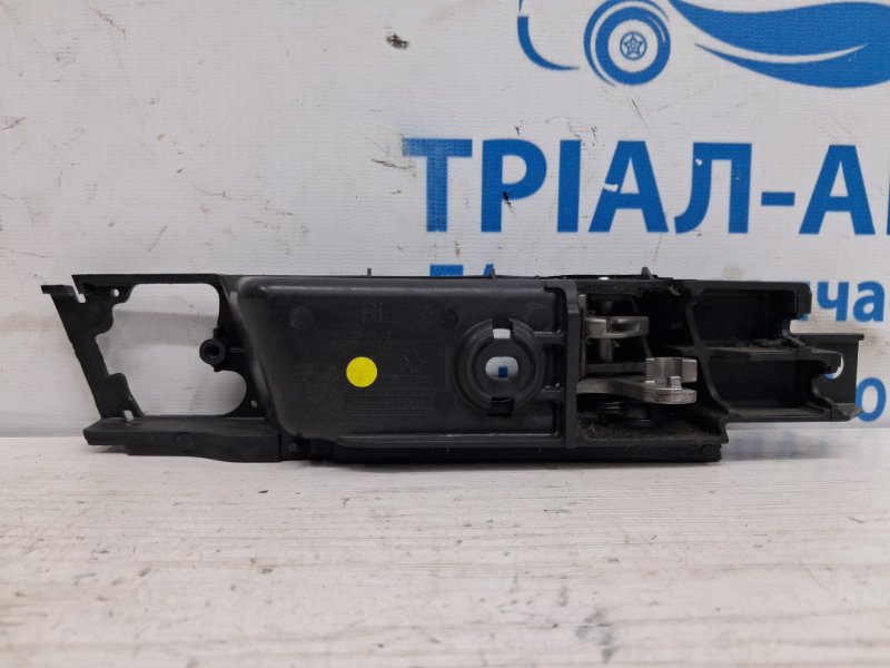 Ручка двери внутреняя задняя левая Chevrolet Captiva C140 2.2 diesel Z22D1