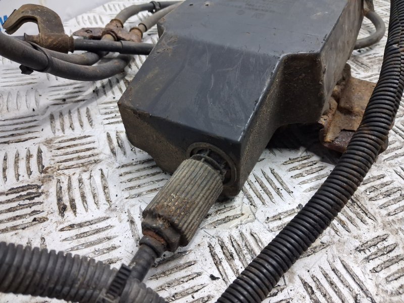 Блок управления ручником Captiva 2006-2018 C140 2.2 diesel Z22D1