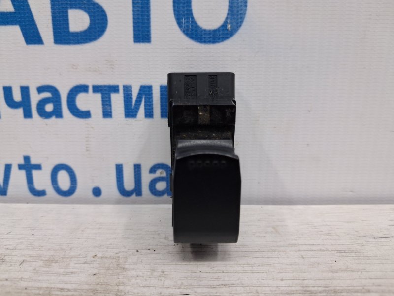 Кнопка стеклоподъемника Grand Vitara 2005-2016 JT 2.0 Бензин J20A