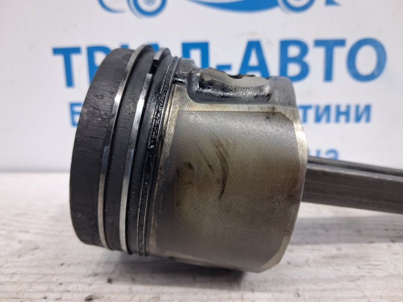 Поршень с шатуном Sportage 2015-2022 QL 1.7 diesel D4FD